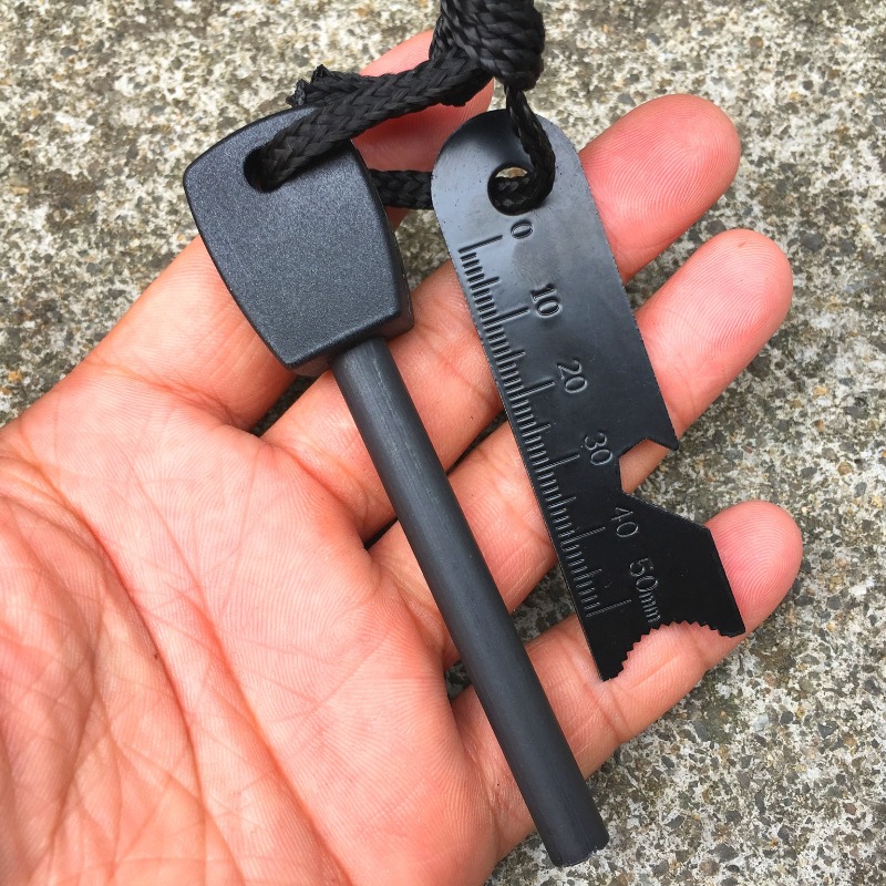 Outdoor Survival Fire Starter  - Magnesium Fire Starter recension och pris
